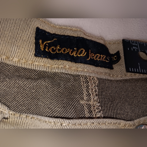 Victoria Jeans above the knee shorts Pre-owned - Picture 8 of 10